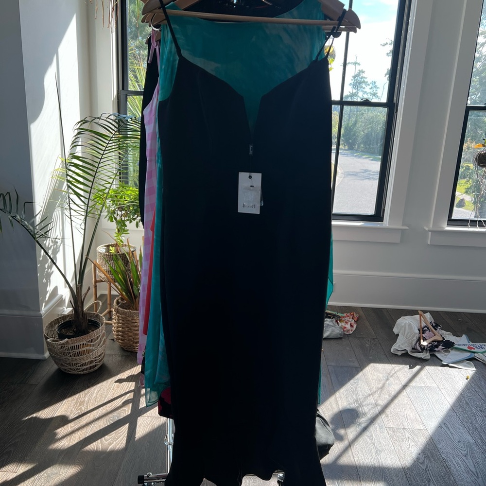 Bardot Classic Black Garment